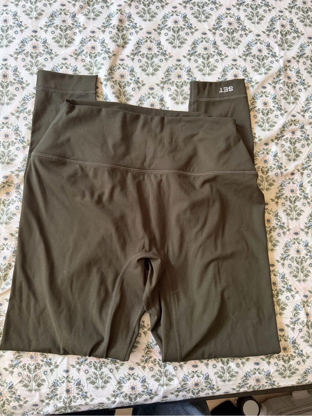 SET ACTIVE  Olive Green LEGGINGS